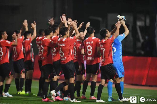 中国甲级联赛苏州vs成都