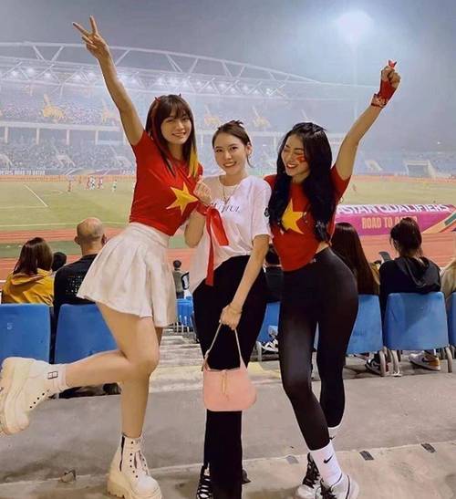 中国vs越南赛后球迷有谁